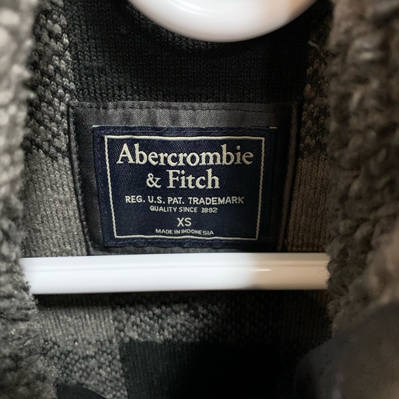 Abercrombie Sherpa coat - Picture 3 of 3